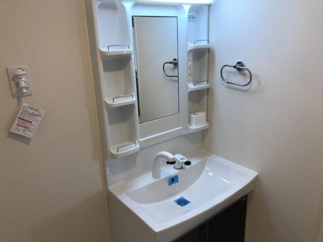 リヴィエールの洗面所|洗髪洗面化粧台