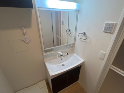 【洗面所】 | サウザンドリーフ | 洗髪洗面化粧台