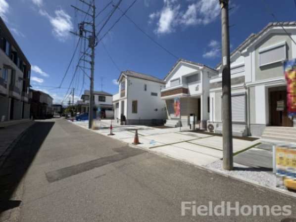 厚木市金田新築戸建て　4期6号棟の前面道路含む現地写真|前面道路含む現地写真です。
