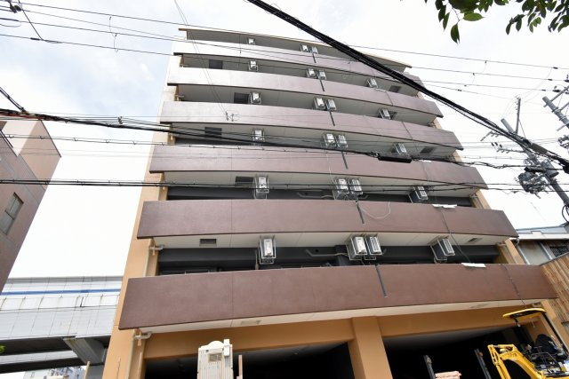 セレニテ甲子園プリエ