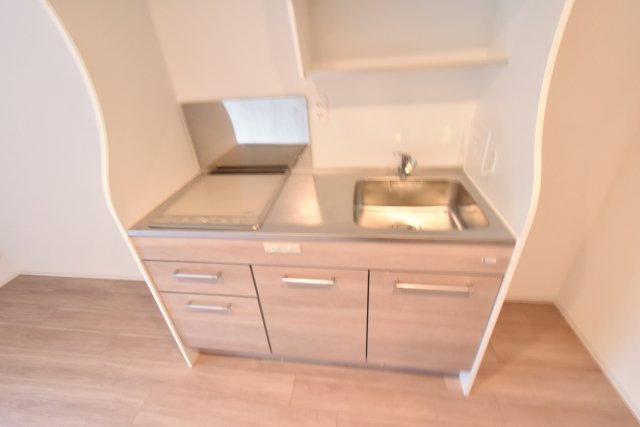 セレニテ甲子園プリエのキッチン