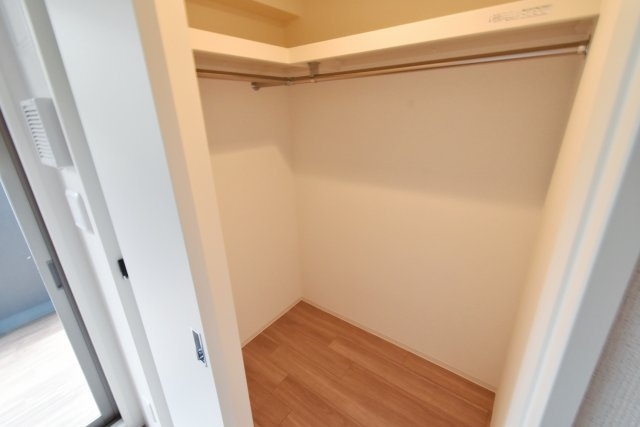 セレニテ甲子園プリエの収納