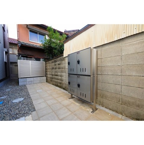 Ａｌｌｕｇｅ岐阜のその他|宅配ボックス