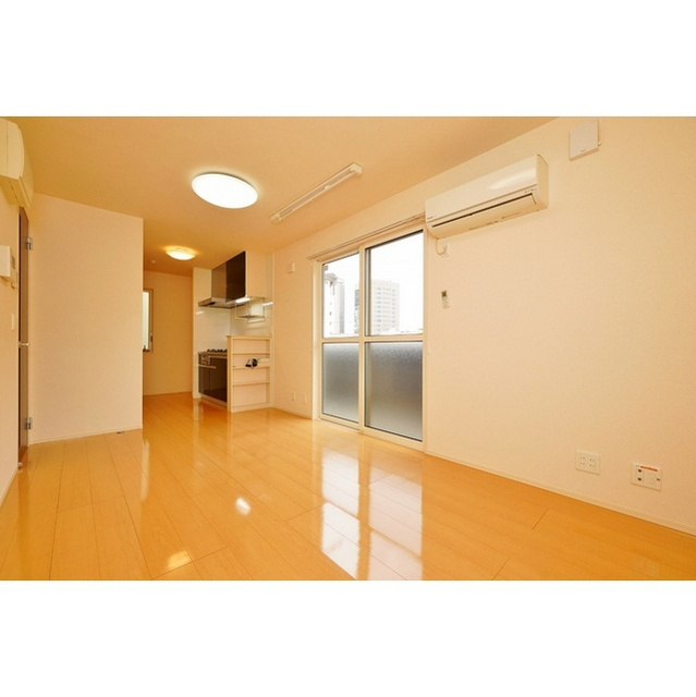 ソンリーサの居間・リビング|LDK　10.5帖