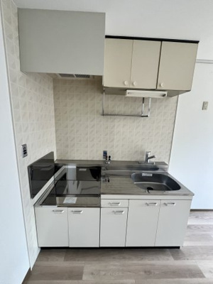 【洋室】 | ルミエールN