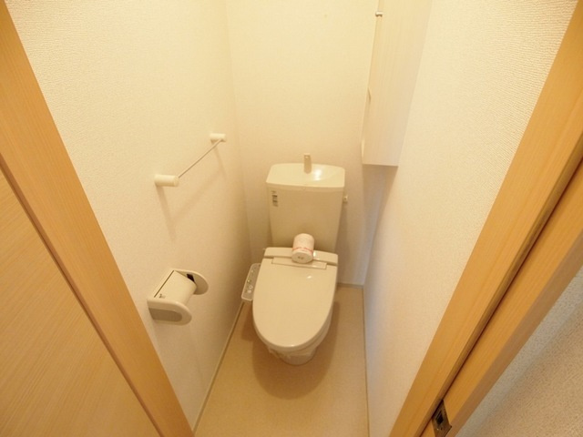 フォーシーズン栄のトイレ