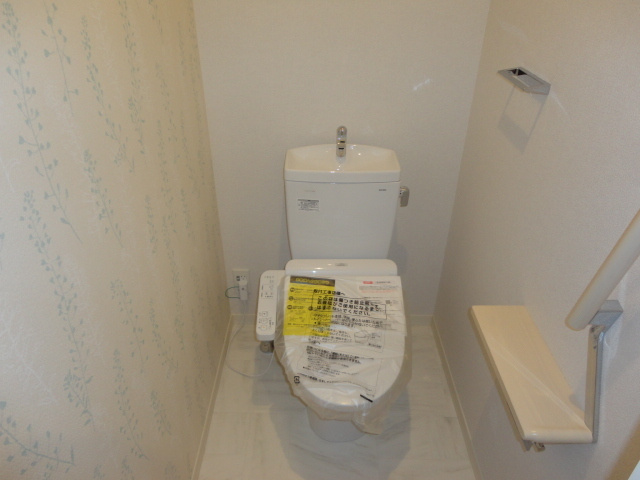 シャーメゾン王寺駅前のトイレ