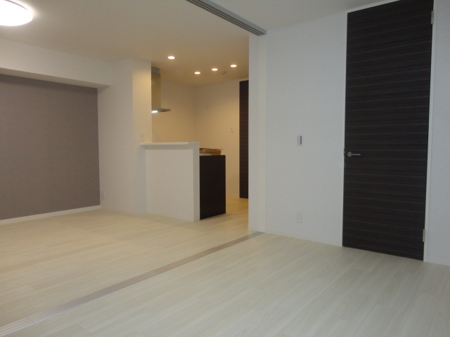 シャーメゾン王寺駅前の居間・リビング