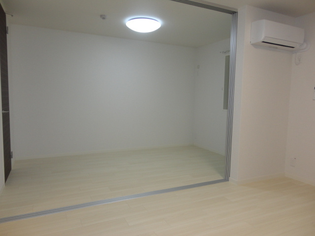 シャーメゾン王寺駅前の居間・リビング