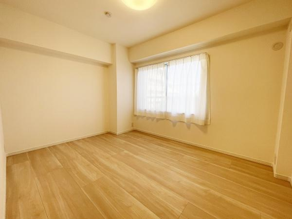 【洋室】 | 上用賀スカイマンション | 日当たりが良く気持ちの良い居室です♪