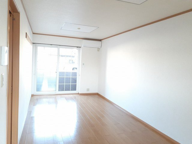 プリマヴェーラの居間・リビング|使いやすい居間です