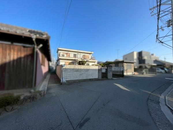 和歌山市延時　中古戸建の前面道路含む現地写真