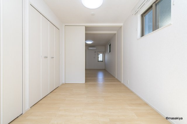 レガーロの居間・リビング