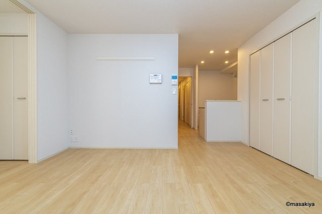 レガーロの居間・リビング