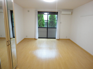 【居間・リビング】 | パレ・エトワール | 洋室