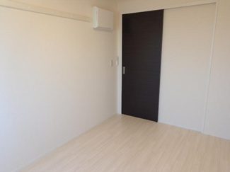 【内装】 | グランドノアール | 洋室