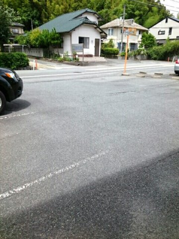 グランディスＢの駐車場