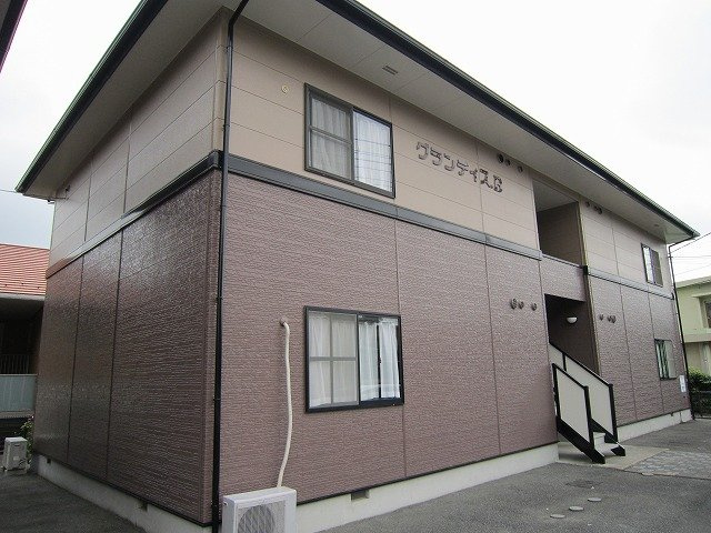 グランディスＢ