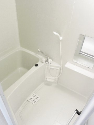 グランディスＢの浴室