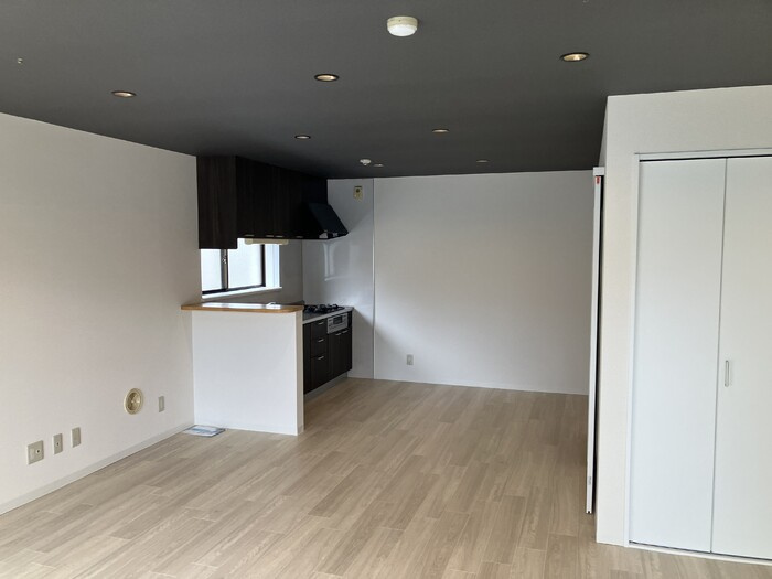 ファミール五反田の居間・リビング