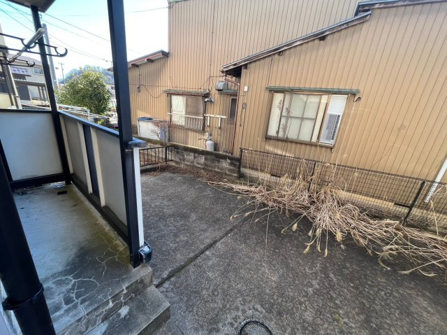 サザンヴィレッジ　B棟の庭