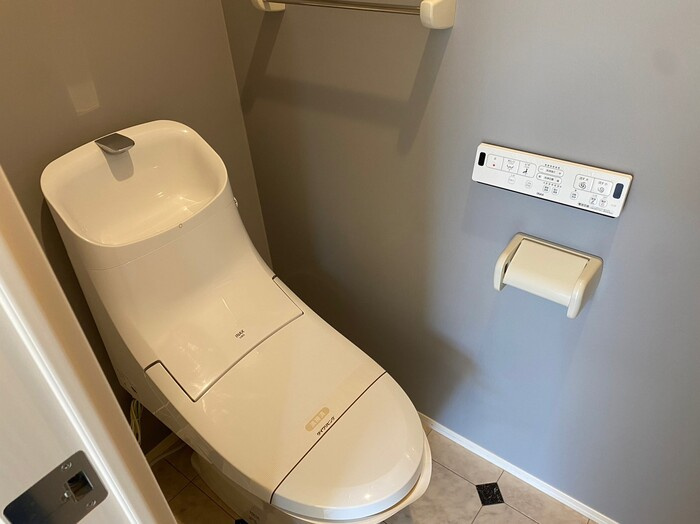 D-room　S・花堂南のトイレ