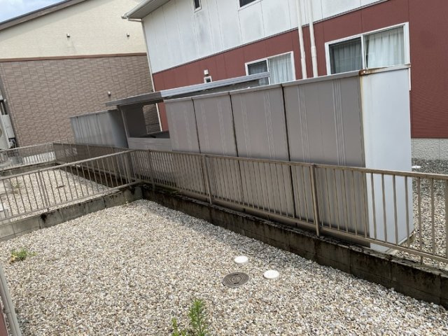 リブェール上野　A棟の庭