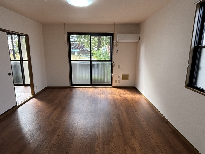 ヴィクトワールの居間・リビング