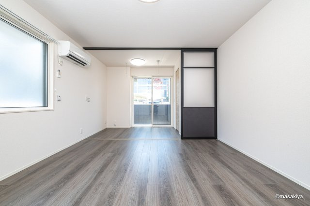 スピアナート北石堂の居間・リビング