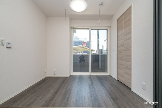 スピアナート北石堂の洋室