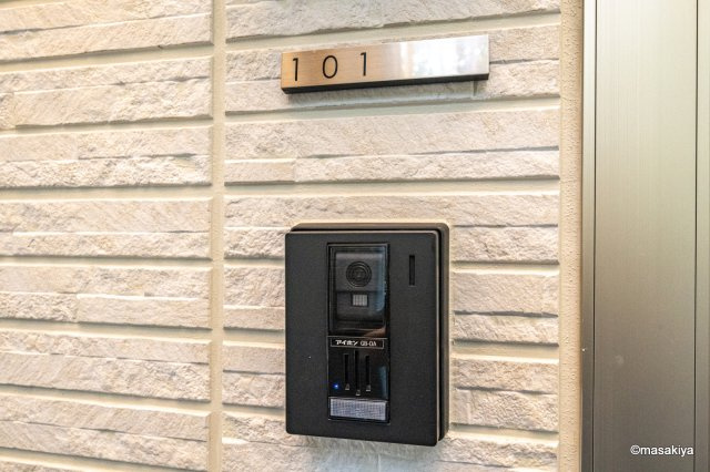 スピアナート北石堂のエントランス