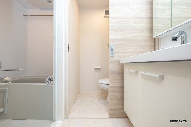 スピアナート北石堂の洗面所