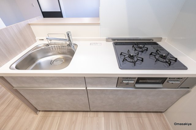 トリシア東口のキッチン