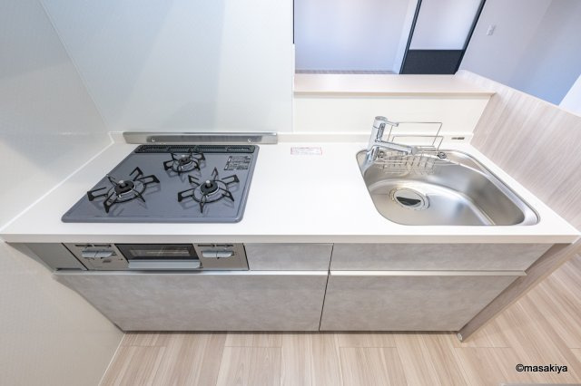 トリシア東口のキッチン