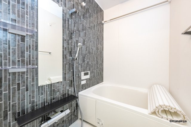 トリシア東口の浴室