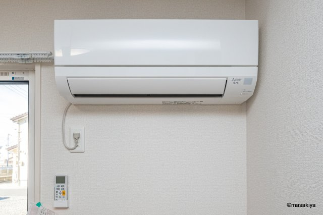 トリシア東口の設備