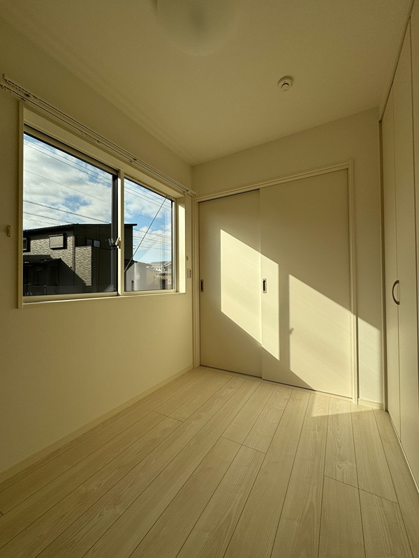 スターガーデン丸岡の居間・リビング