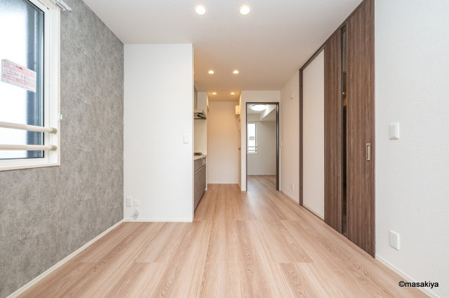 パークサウス栗田の居間・リビング