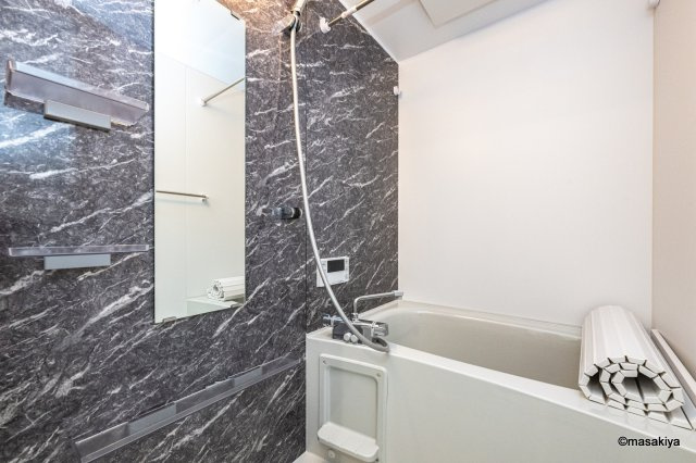 パークサウス栗田の浴室