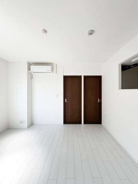 グランパセオ祐天寺イーストの居間・リビング