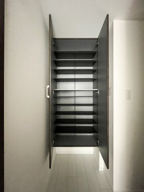 グランパセオ祐天寺イーストの収納