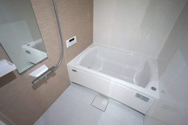 スターガーデン経田の浴室