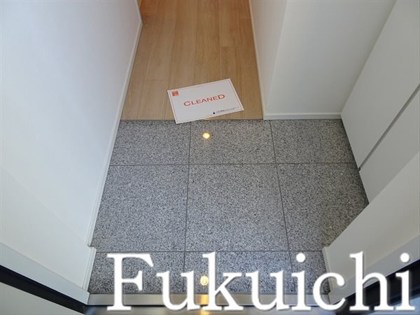 MFPRコート武蔵小山の玄関