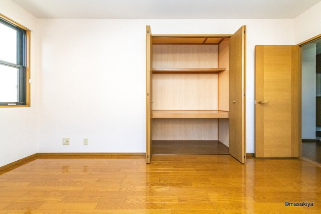 ロイヤル・ウイング　Bの収納