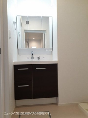 【洗面所】 | ファミリーベース梟 | スペースが確保できる洗面所です