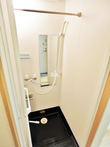 新宿区西早稲田２丁目のアパートのシャワールーム