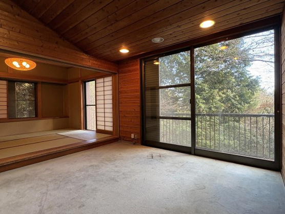 【居間・リビング】 | 東急天城高原別荘地　戸建