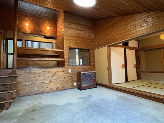 【居間・リビング】 | 東急天城高原別荘地　戸建