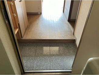 【玄関】 | フロンティア