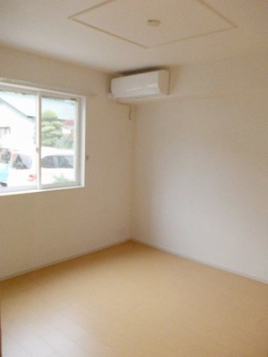 【内装】 | ストロベリ－　クロップ | おしゃれな内装です